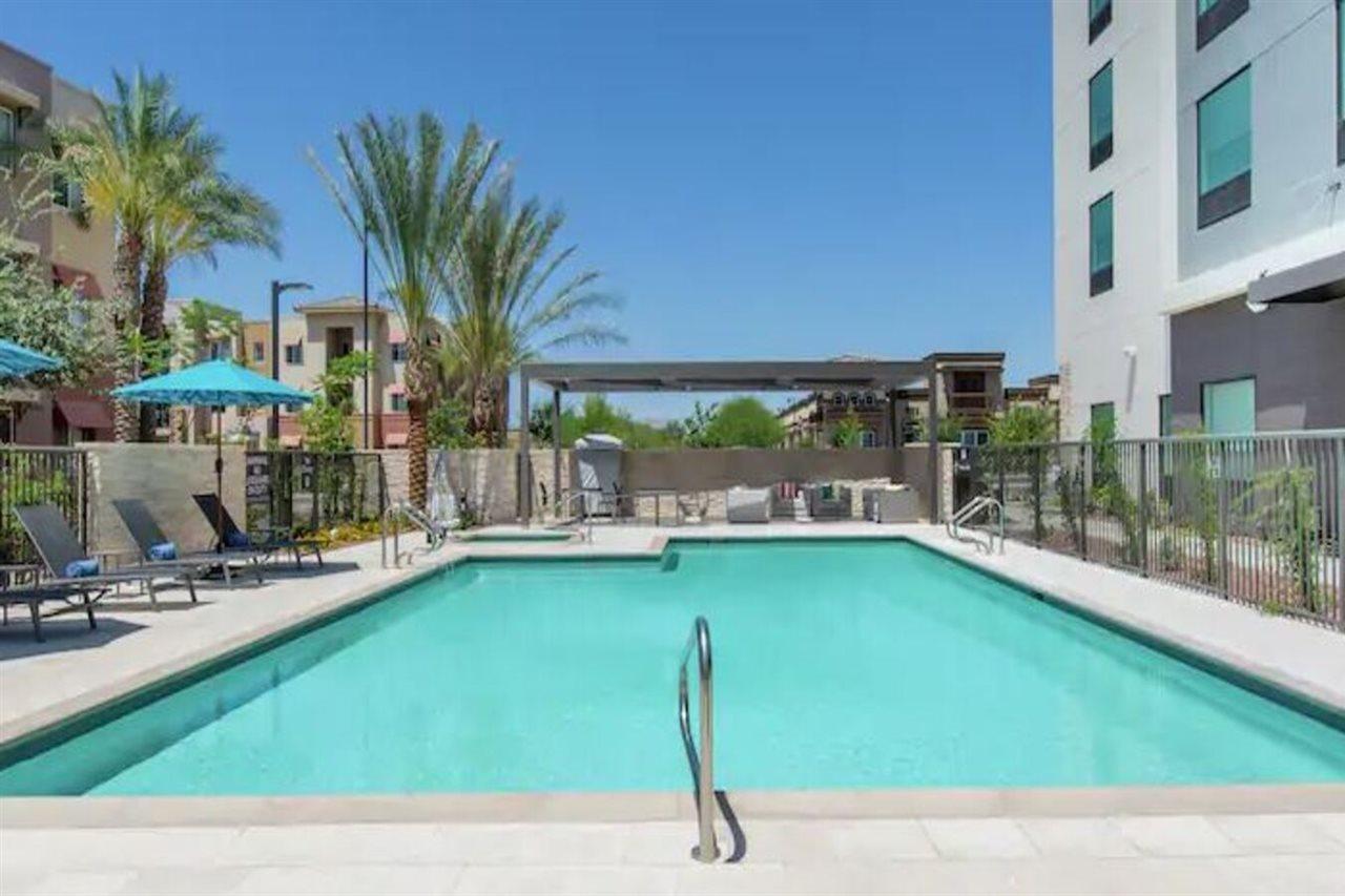 Hilton Garden Inn Surprise Phoenix Екстериор снимка